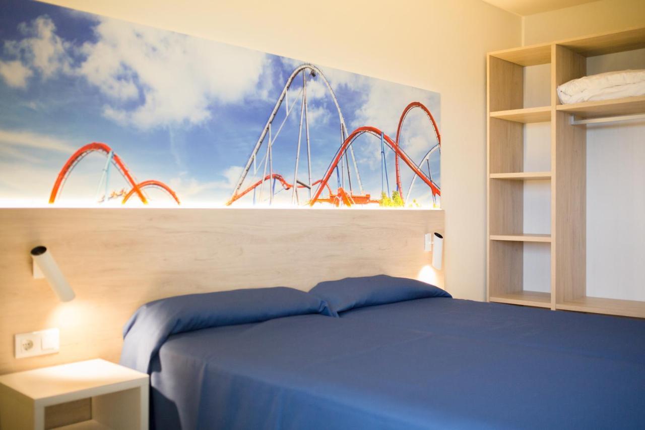 Festival Village Apartments ซาลอว์ ภายนอก รูปภาพ
